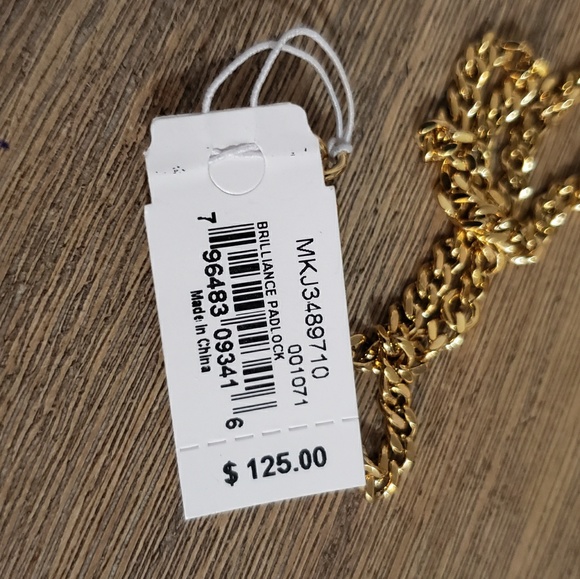 Michael Kors Pad Lock Gold Necklace New - Picture 2 of 3